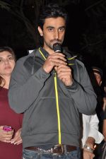 Kunal Kapoor at the peace march for the Delhi victim in Mumbai on 29th Dec 2012 (276).JPG